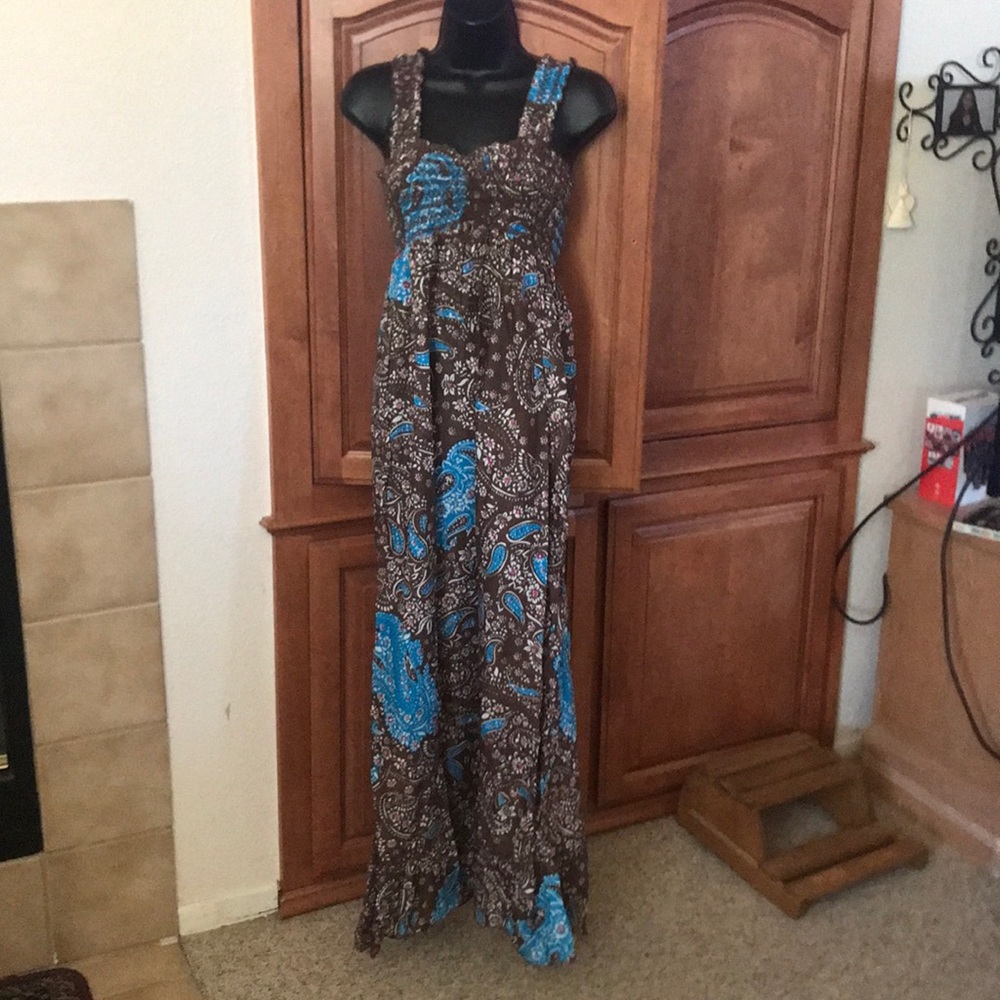 SO Maxi Paisley Print Dress